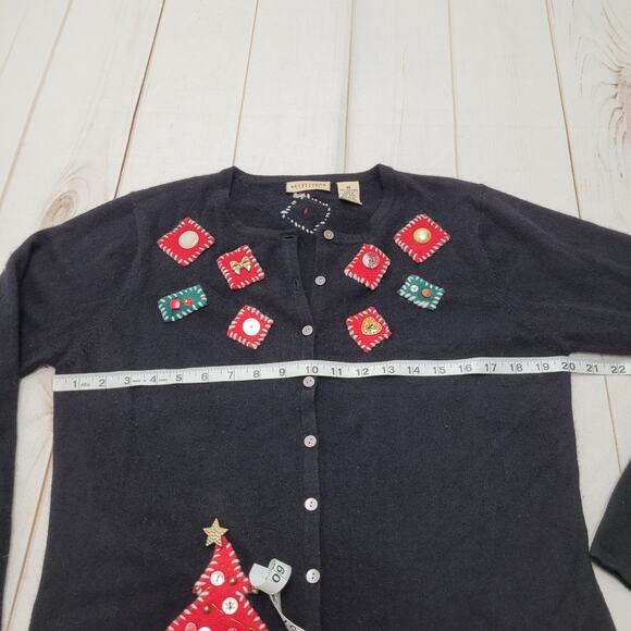 Apostrophe 100% cashmere Christmas holiday cardigan sweater embellishments - Picture 3 of 8